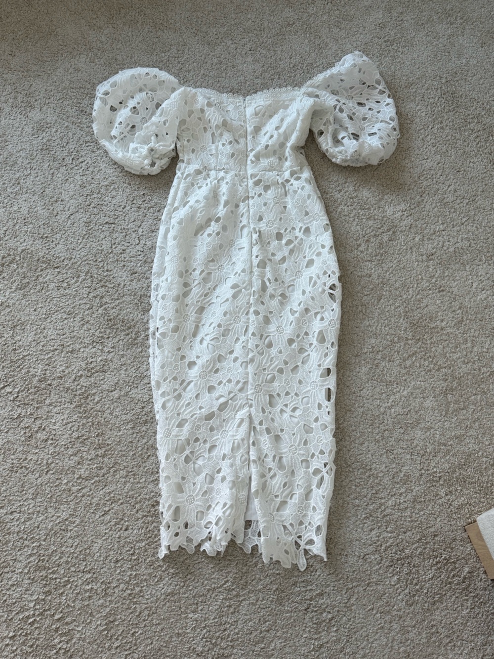 Local European White Off-Shoulder Lace Midi Dress with Puff Sleeves - Picture 2 of 5